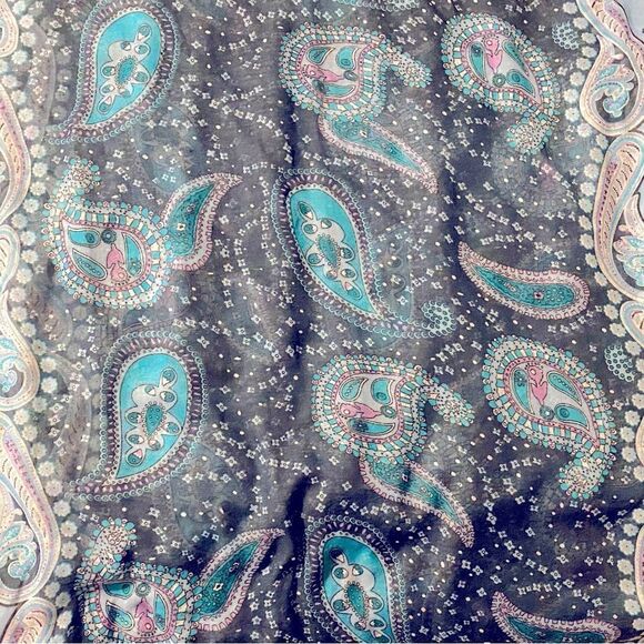Nice wrap/scarf or swimsuit cover - Picture 1 of 1